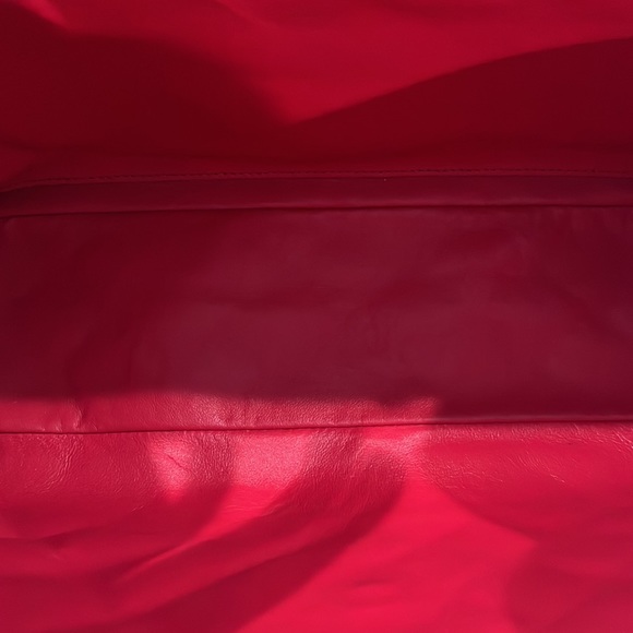 💯 Authentic Chanel Washed Caviar Maxi - Picture 10 of 16